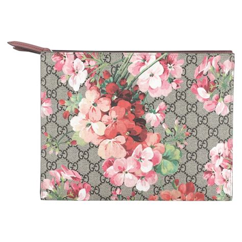 gucci blosom tote|Gucci bloom toiletry pouch.